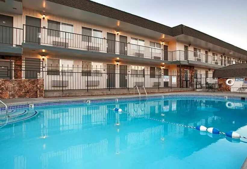 Surestay Plus Hotel By Best Western Susanville