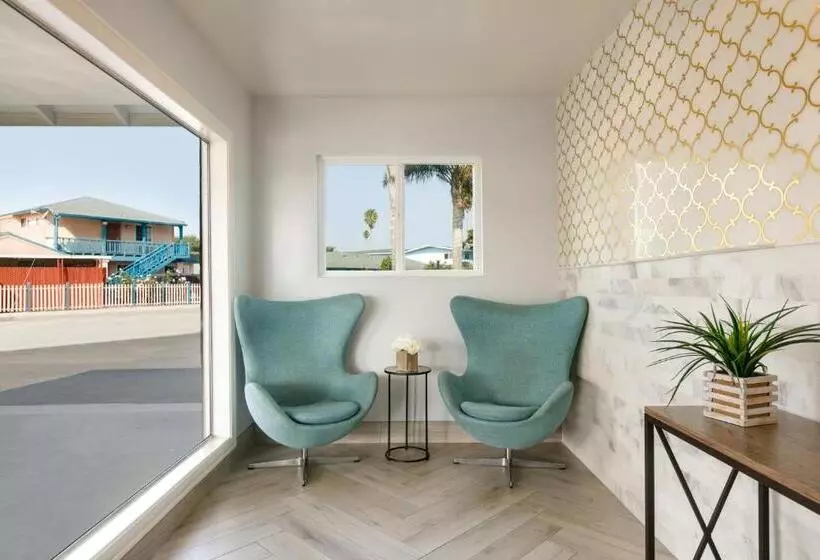 Szálloda Torch Lite Inn At The Beach Boardwalk