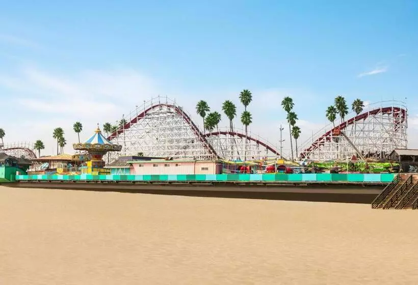 Szálloda Torch Lite Inn At The Beach Boardwalk