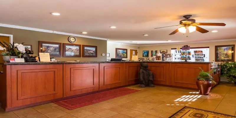 Отель Yosemite Westgate Lodge