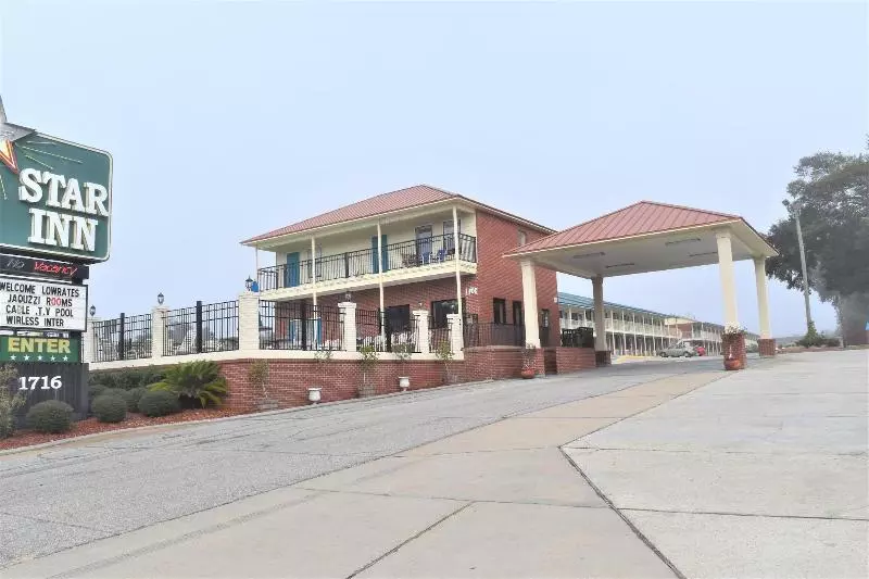 מוטל Star Inn Biloxi