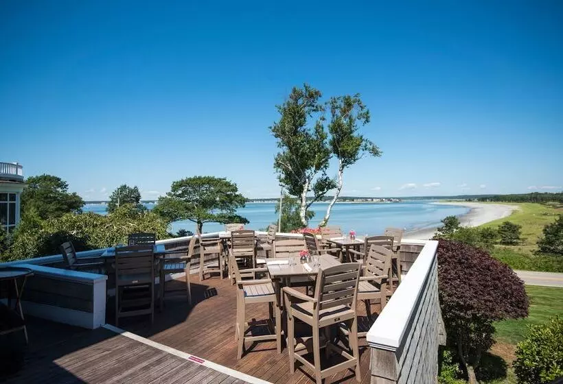 אתר נופש Black Point Inn