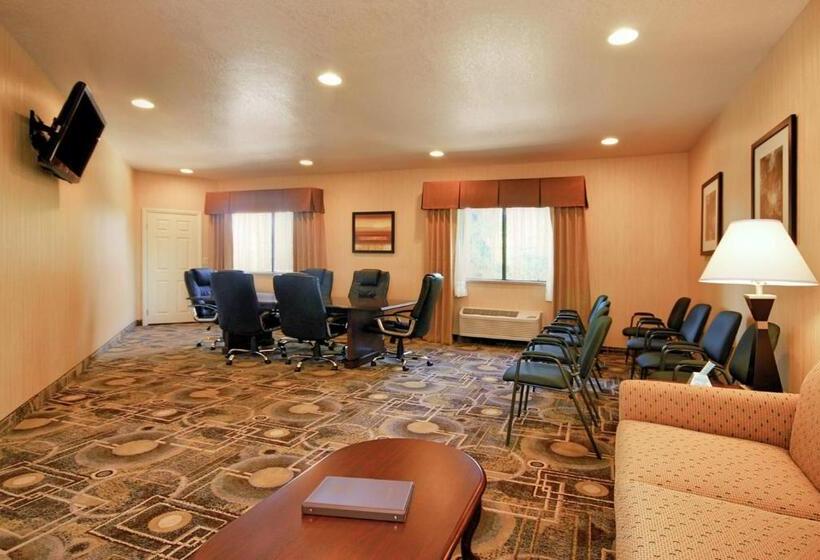 Best Western San Dimas Hotel & Suites
