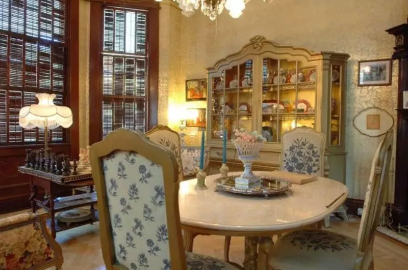 هتل Amsterdam's Curry Mansion Inn