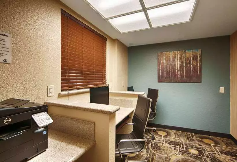 Best Western San Dimas Hotel & Suites