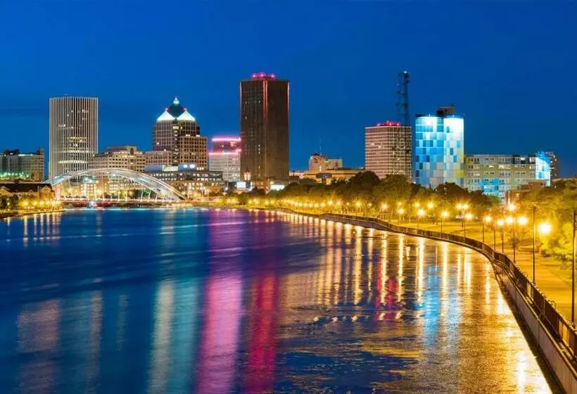 Отель Hammock  Rochester Niagara Falls