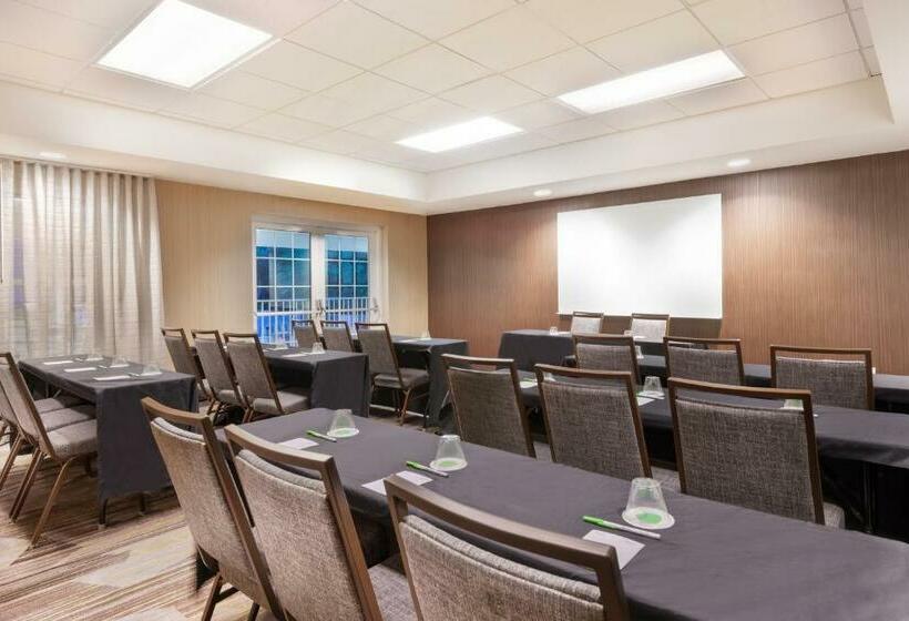 هتل Athens Downtown