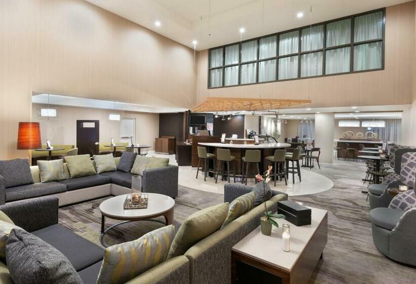 هتل Athens Downtown