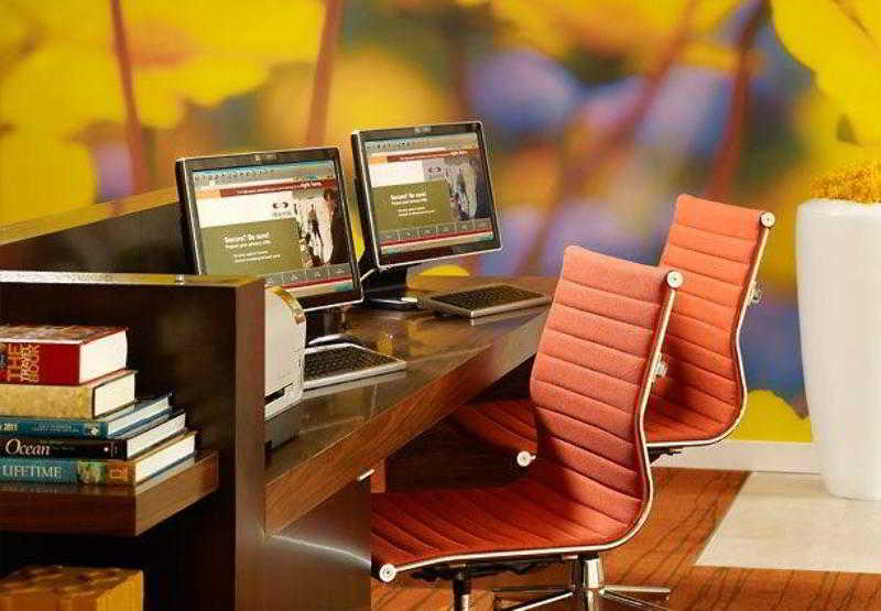 هتل Courtyard By Marriott Augusta