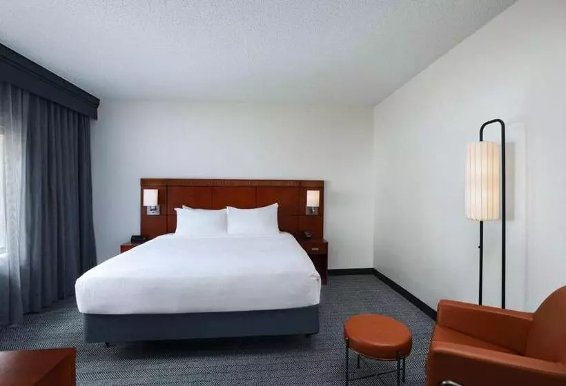 فندق Courtyard By Marriott Dallas Richardson At Spring Valley