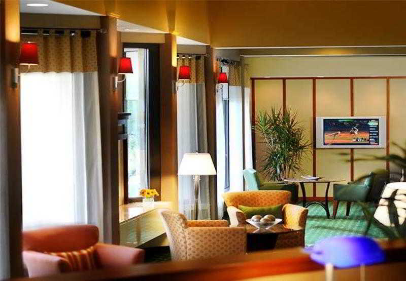 هتل Courtyard By Marriott Dallas Fort Worth/bedford