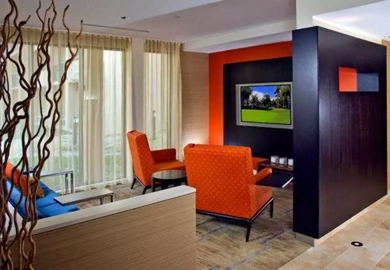 ホテル Courtyard By Marriott Fairfax Fair Oaks