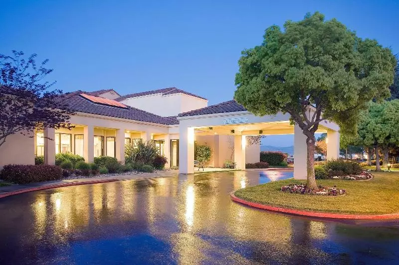 ホテル Courtyard Fremont Silicon Valley