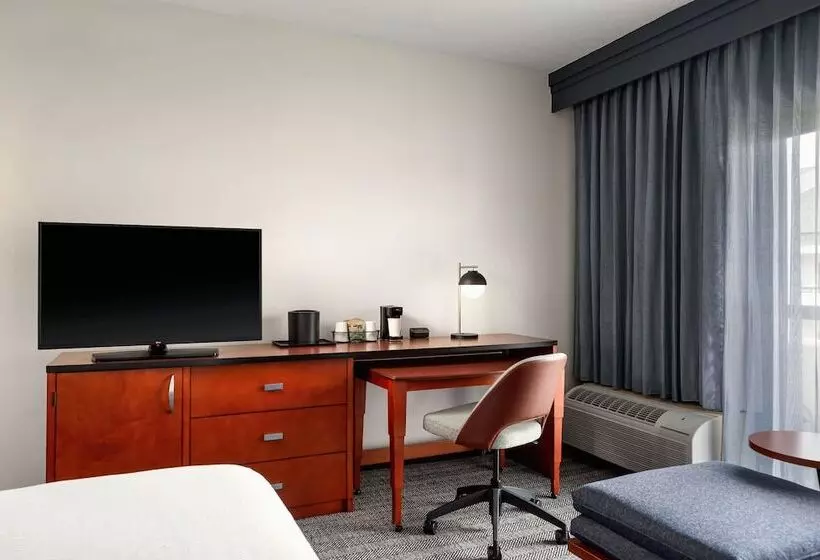 Hotelli Courtyard By Marriott Minneapolis St. Paul Airport