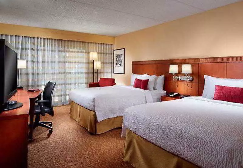酒店 Courtyard By Marriott Savannah Midtown