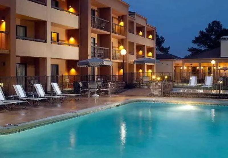 酒店 Courtyard By Marriott Savannah Midtown