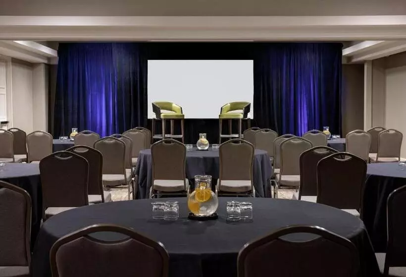 בית מלון כפרי Dallas Addison Marriott Quorum By The Galleria