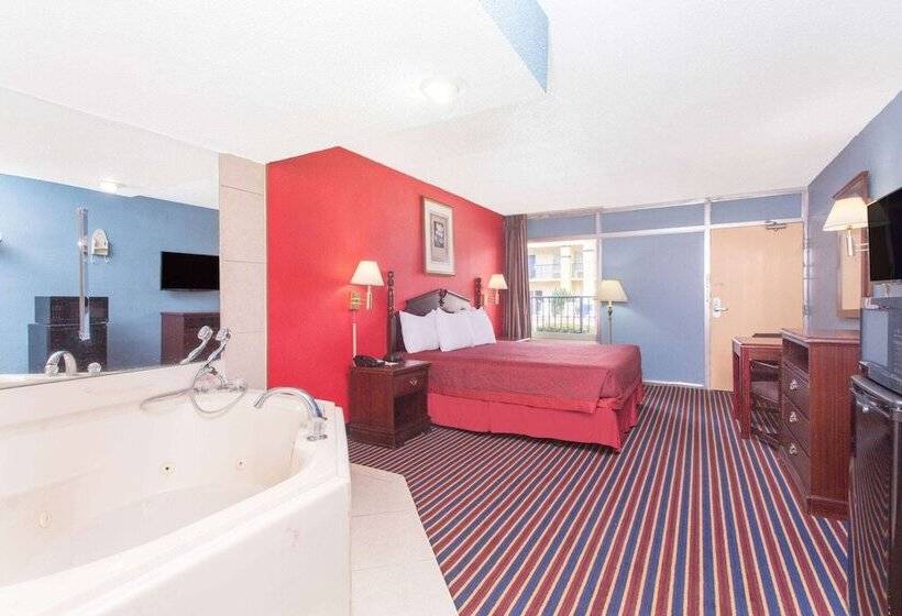 هتل Days Inn By Wyndham Albany