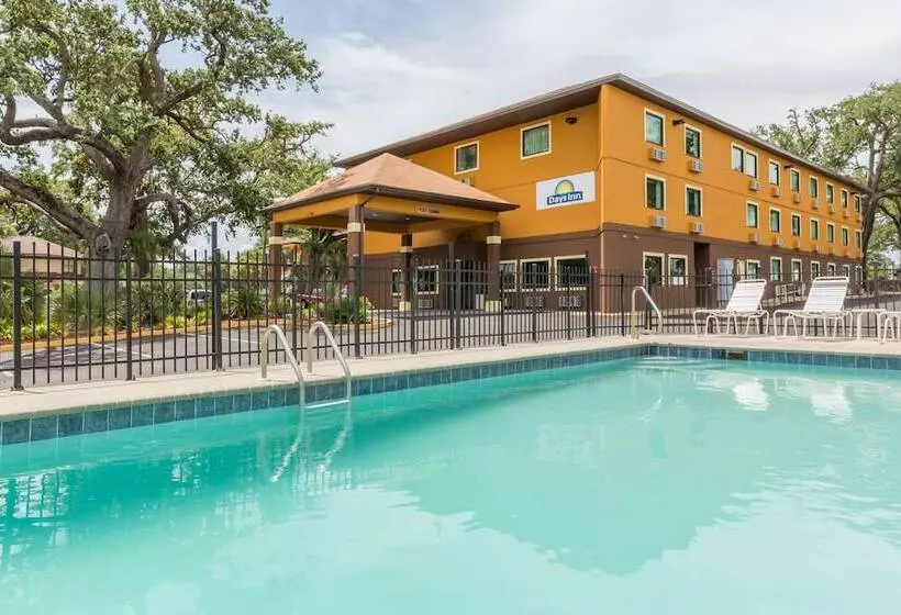 Otel Days Inn By Wyndham Biloxi Beach