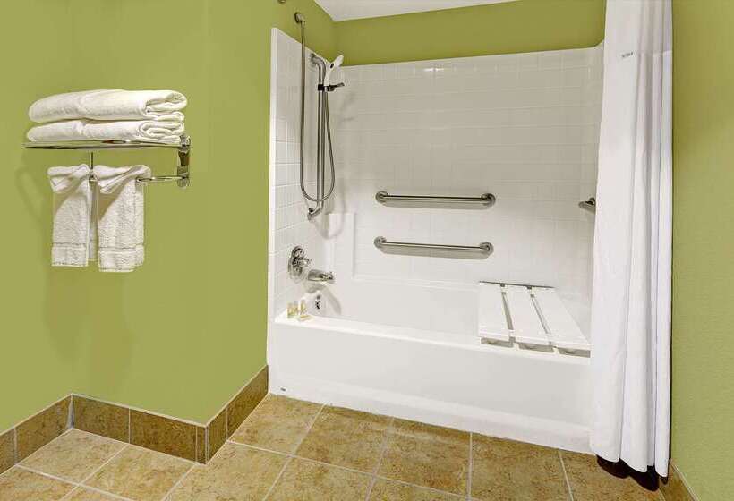 هتل Days Inn By Wyndham Cheyenne