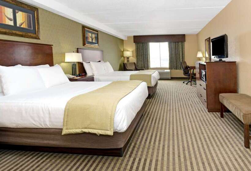 هتل Days Inn By Wyndham Cheyenne