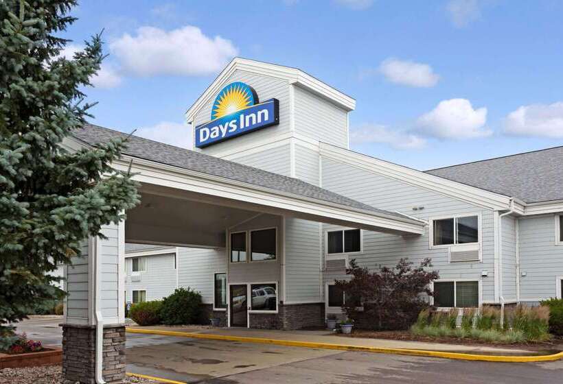 هتل Days Inn By Wyndham Cheyenne