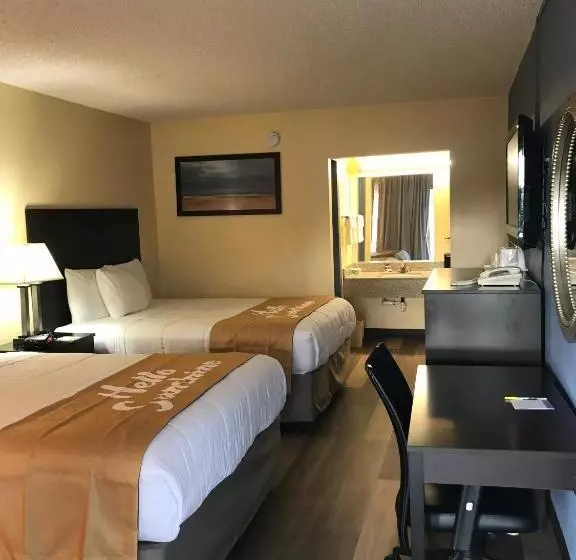 هتل Days Inn By Wyndham Greensboro Airport