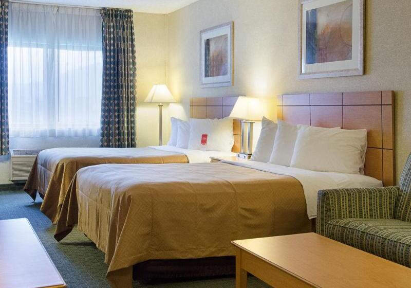 فندق Econo Lodge At Wanamaker