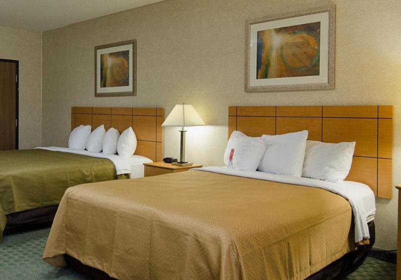 فندق Econo Lodge At Wanamaker