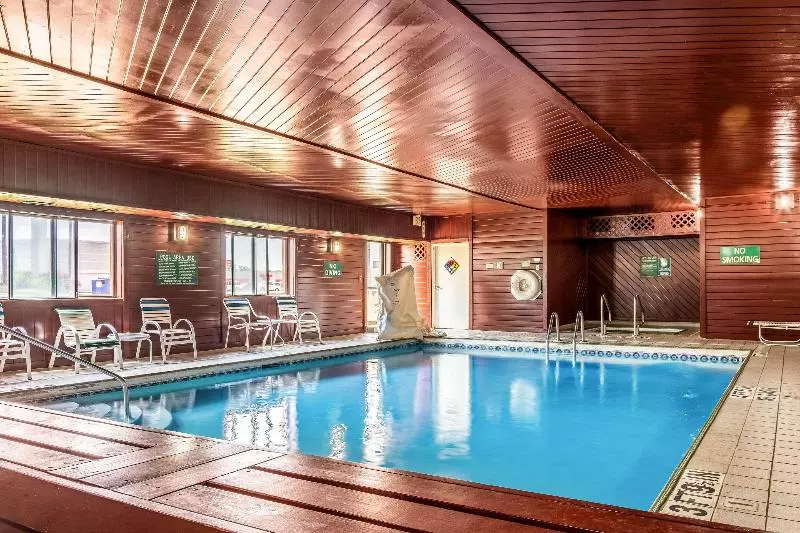 Отель Econo Lodge At Wanamaker