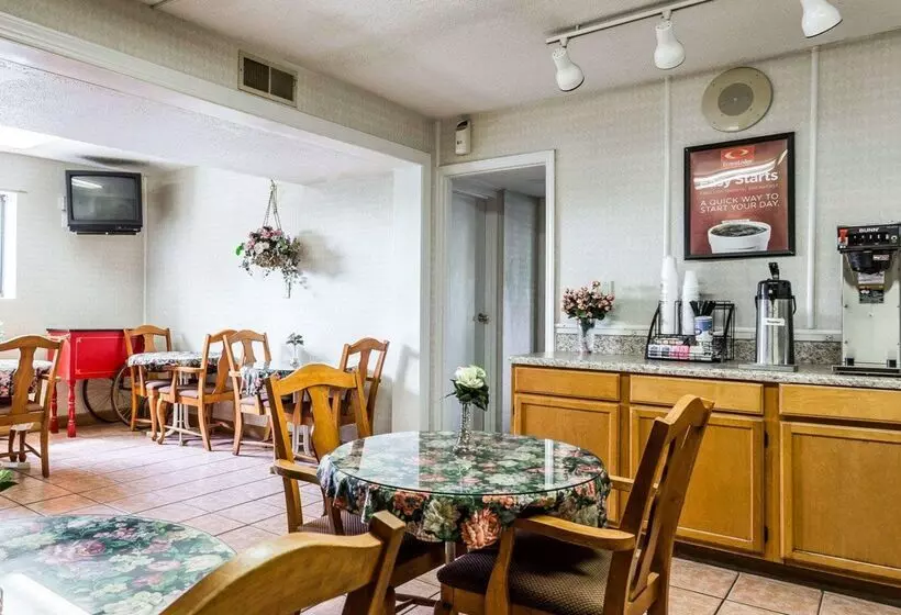 ホテル Econo Lodge Inn & Suites Matthews Charlotte