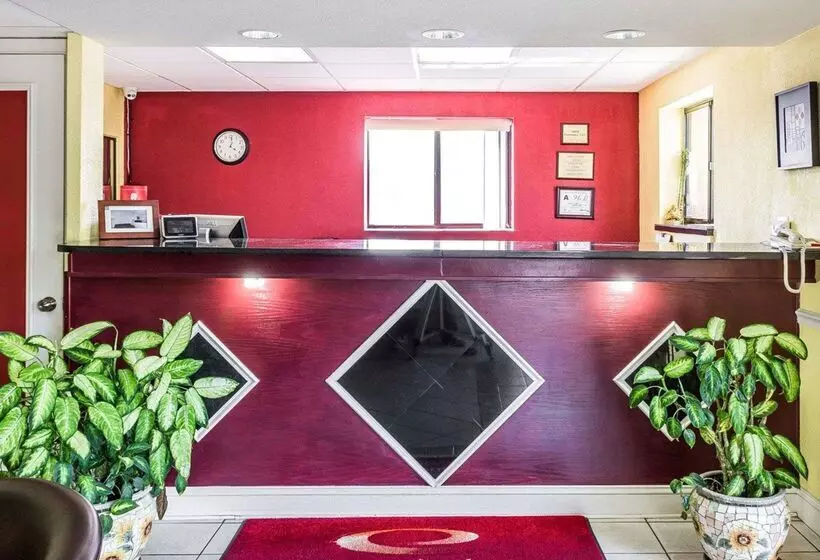 ホテル Econo Lodge Inn & Suites Matthews Charlotte