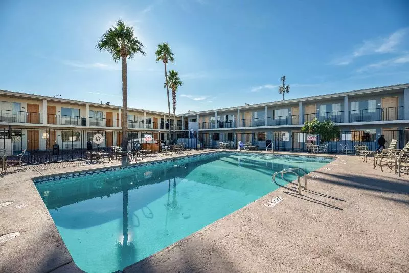 فندق Econo Lodge Phoenix North I17