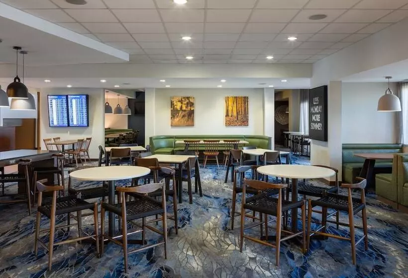 ホテル Fairfield Inn & Suites By Marriott Columbus Airport