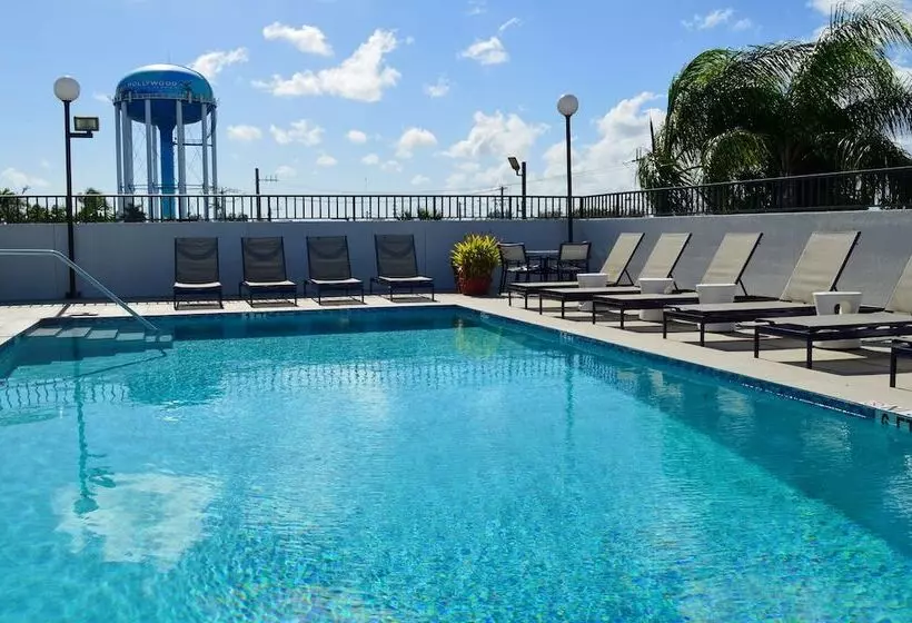 فندق Best Western Plus Ft Lauderdale Hollywood Airport