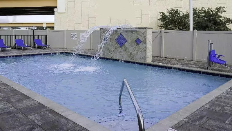 ホテル Holiday Inn Express & Suites   Tampa East   Ybor City, An Ihg