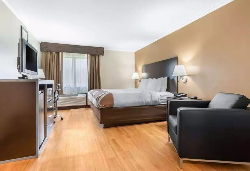 בית מלון כפרי Quality Inn