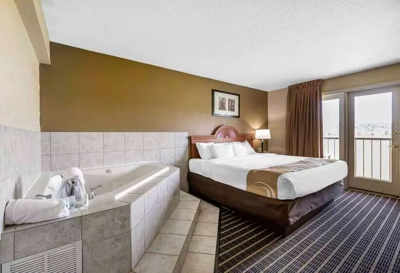 فندق Quality Inn & Suites Sevierville  Pigeon Forge