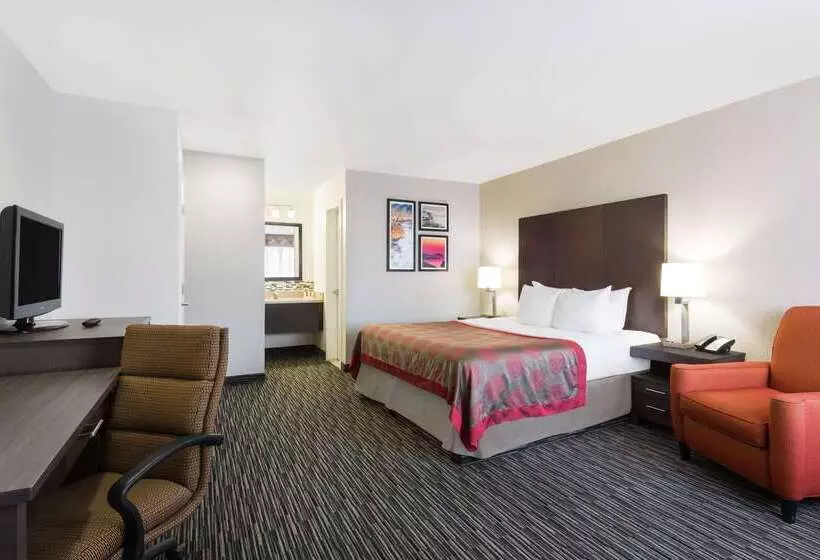 호텔 Ramada By Wyndham Monterey