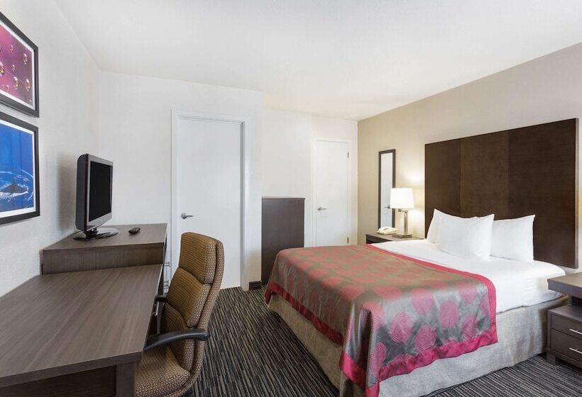 בית מלון כפרי Ramada By Wyndham Monterey