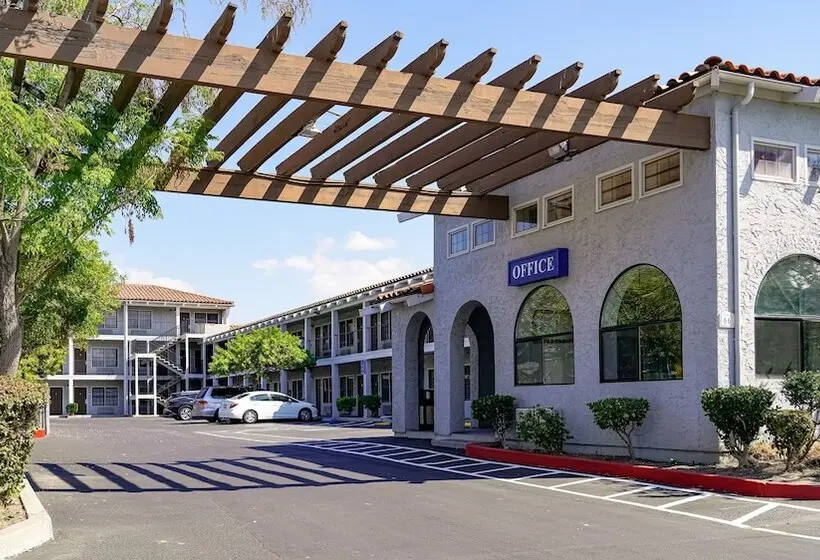 ホテル Rodeway Inn Milpitas Near Great Mall