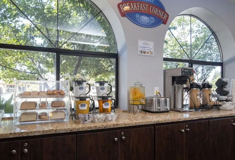 ホテル Rodeway Inn Milpitas Near Great Mall