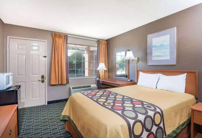 فندق Super 8 By Wyndham Marysville