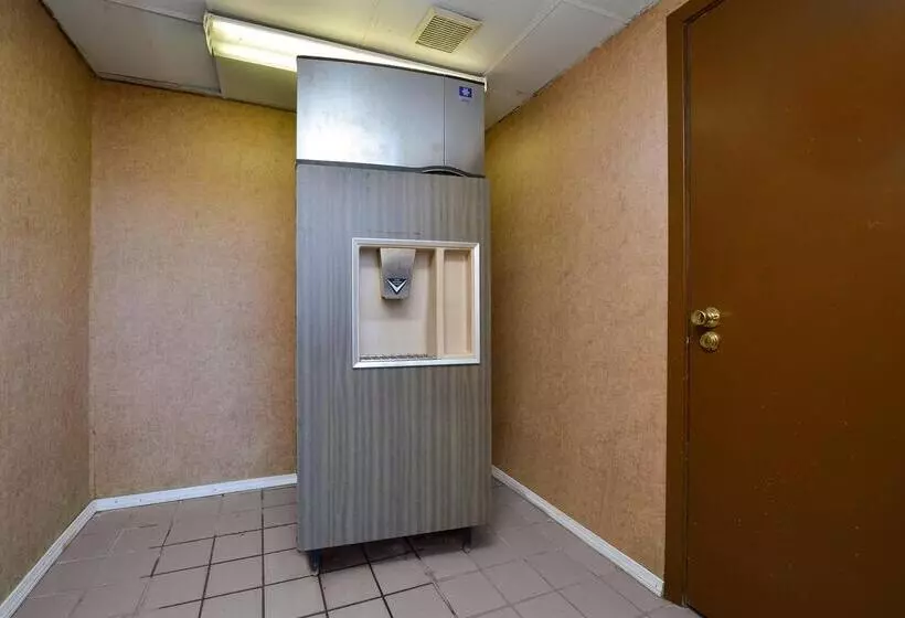 ホテル Super 8 Camden Ar