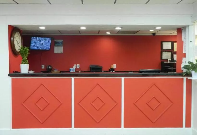 ホテル Travel Inn Atlanta