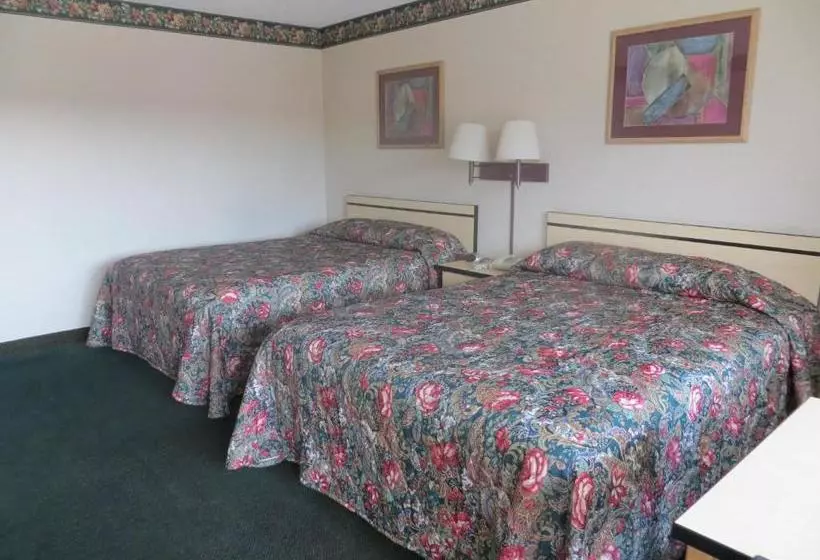 فندق Travelstar Inn & Suites