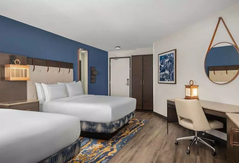 هتل Westport Kansas City, Tapestry Collection By Hilton