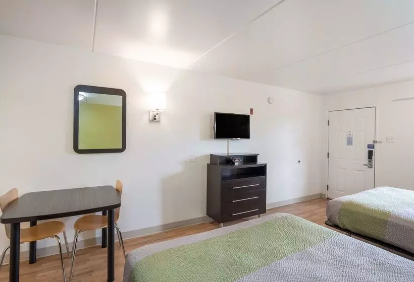 Motel 6 Colorado Springs, Co   Air Force Academy