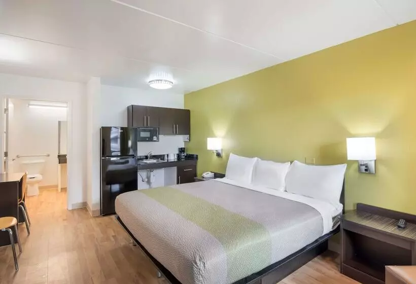 Motel 6 Colorado Springs, Co   Air Force Academy