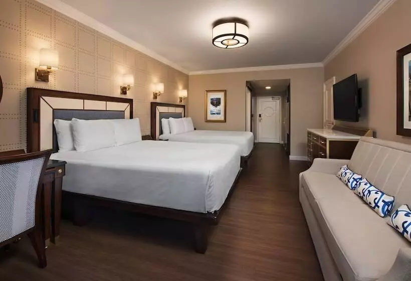 Disney S Yacht Club Resort